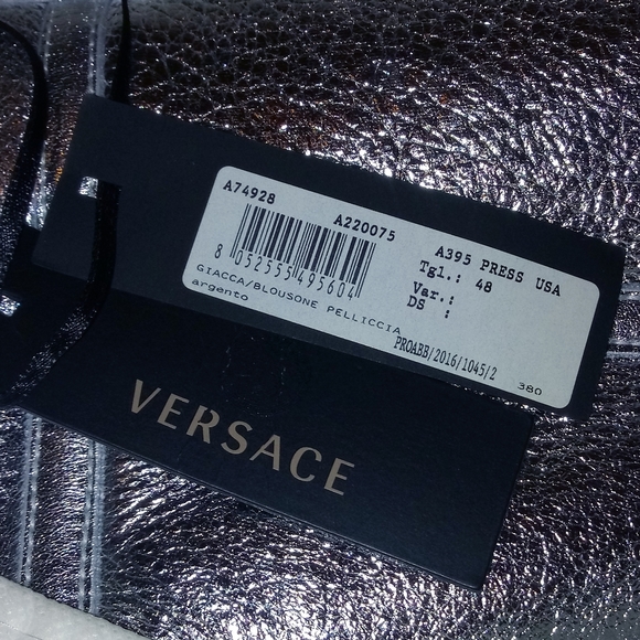 Versace Collection - Picture 3 of 8